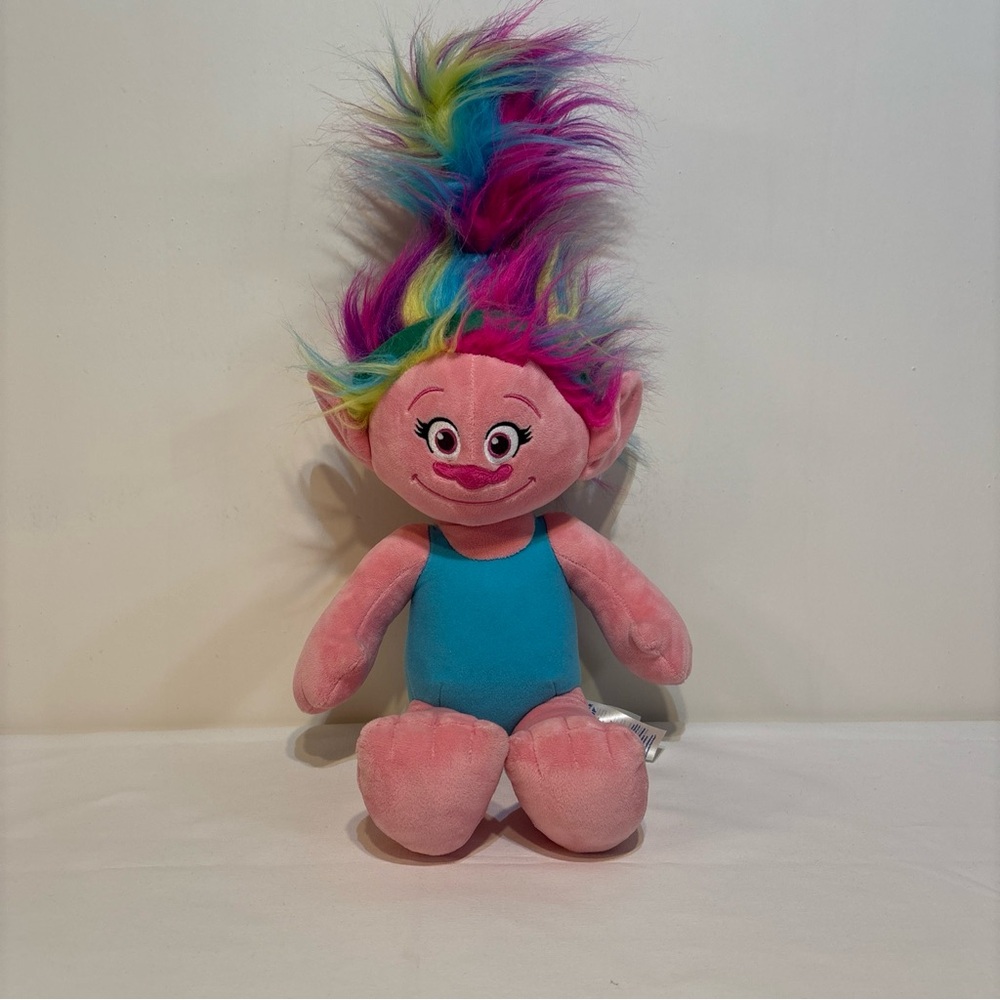 Build‎ A Bear Trolls World Tour Poppy Rainbow Hair Doll 23 Inches.